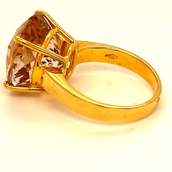 GIA Precious Topaz 17.97ct Solid 18K Gold Ring - Picture 8 of 9